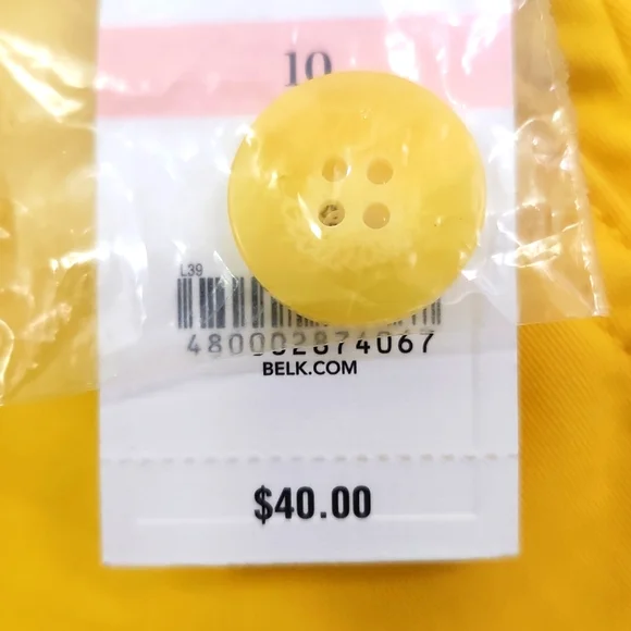 Pretty, new, bright yellow shorts by Crown & Ivy. Excellent condition! - Picture 6 of 8